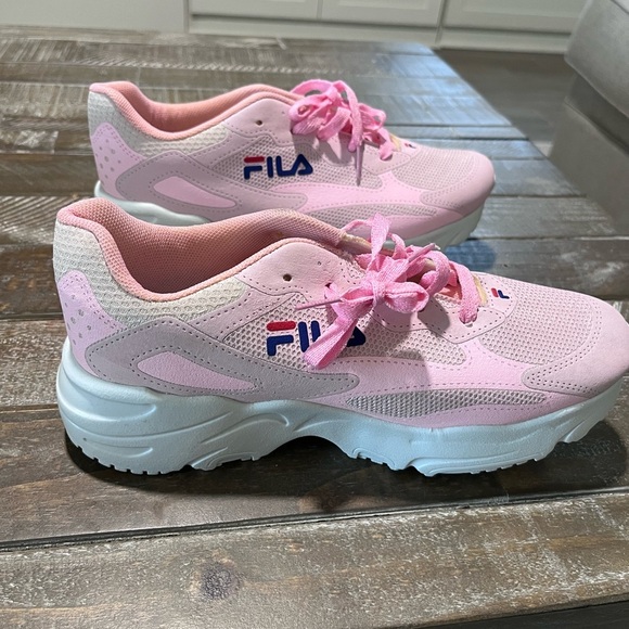 Fila Pink Athletic‎ Sneakers - Picture 3 of 11